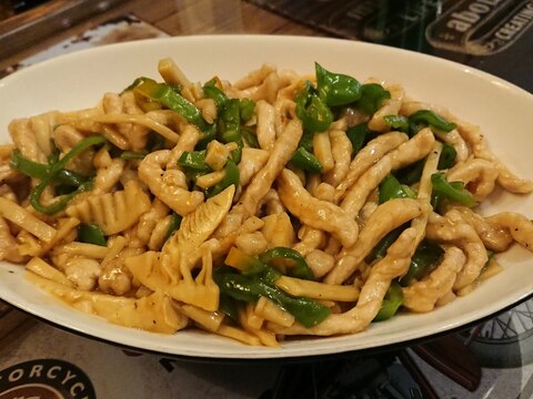 豚を使ったチンジャオロース